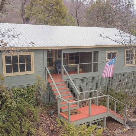 הוילה Miramonte Baltyr Cabin מראה חיצוני תמונה